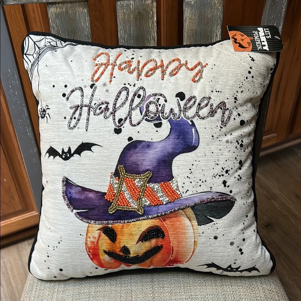 NWT Halloween Decorative Pillow with Pumpkin and Witch Hat 15”